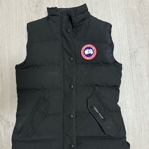 Black Canada Goose Freestyle Puffer Vest